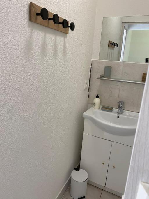 Proche De La Apartment